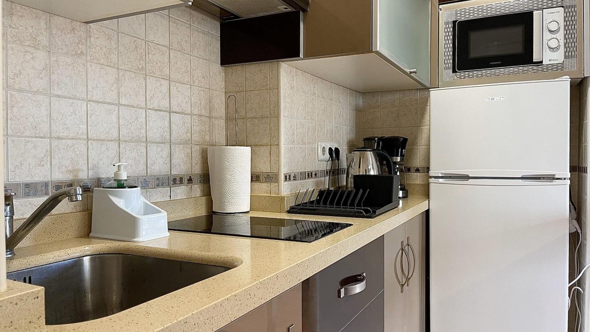 Beachfront 1Br Apartment In Center Of Marbella! Exterior foto