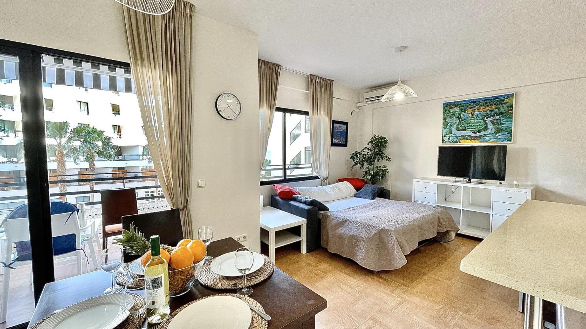 Beachfront 1Br Apartment In Center Of Marbella! Exterior foto